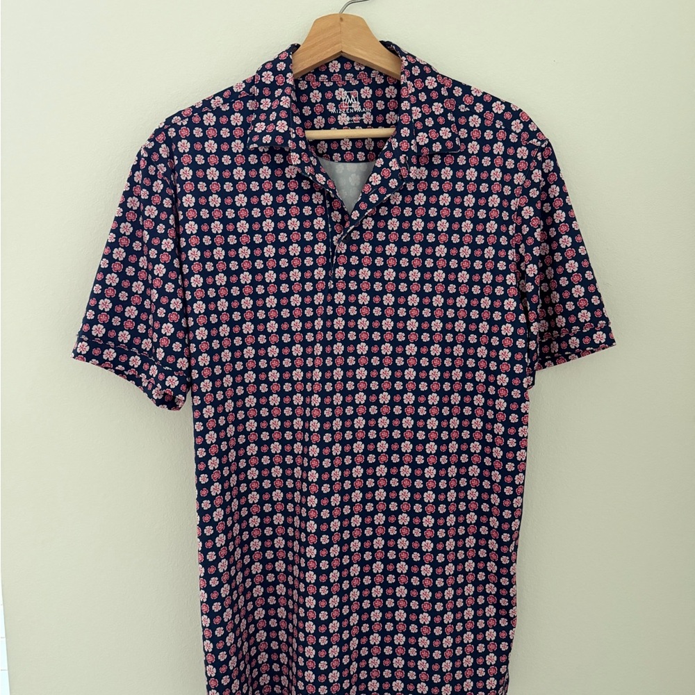 Mizzen + Main Men's Navy and Pink Floral Vera Medium Shirt